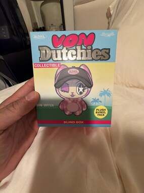 Von Dutchies Plush & Vinyl Face Collectible Blind Box